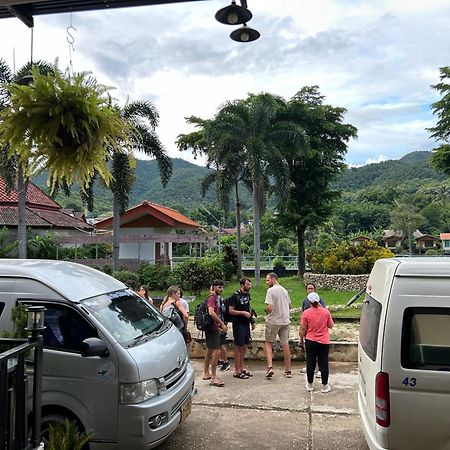 Saranya River House สรัญญาริเวอร์เฮาส์ Mae Ai Exteriör bild