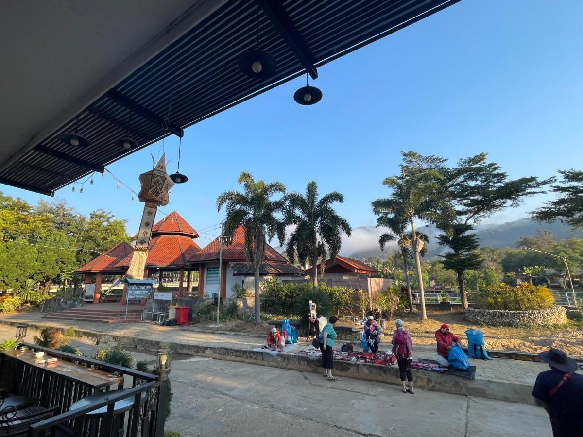 Saranya River House สรัญญาริเวอร์เฮาส์ Mae Ai Exteriör bild