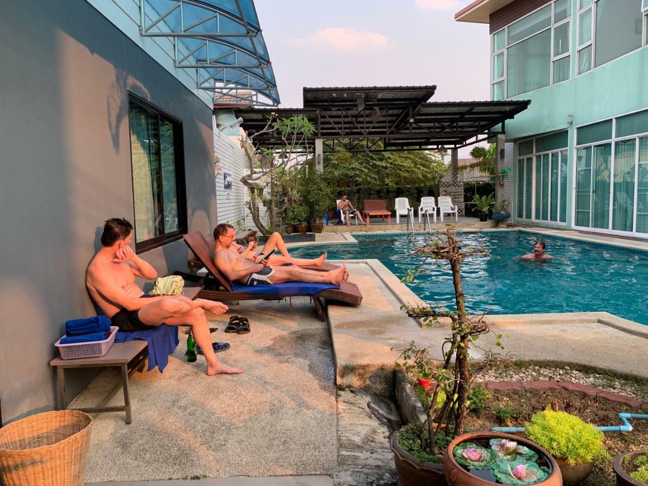 Saranya River House สรัญญาริเวอร์เฮาส์ Mae Ai Exteriör bild