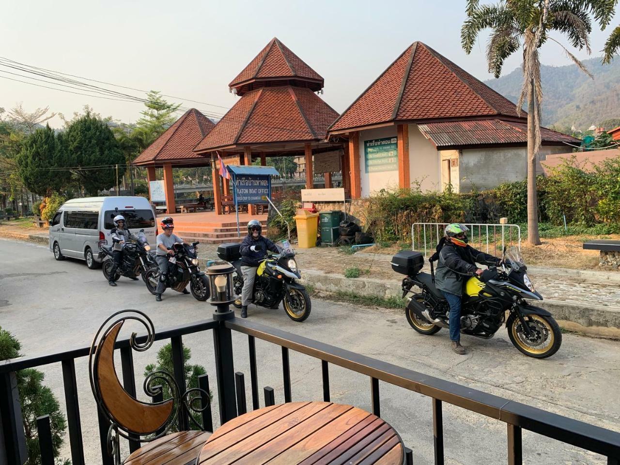 Saranya River House สรัญญาริเวอร์เฮาส์ Mae Ai Exteriör bild